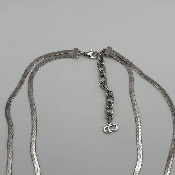 Christian Dior Silver Bow CD Charm Necklace - Picture 5 of 5